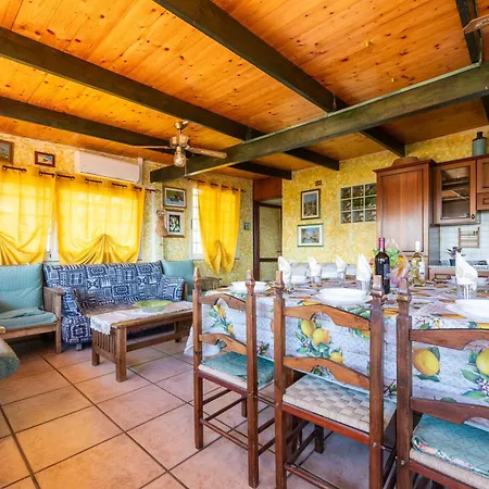 Casa vacanze Is Zuddas *